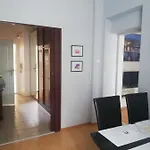 Karolina *